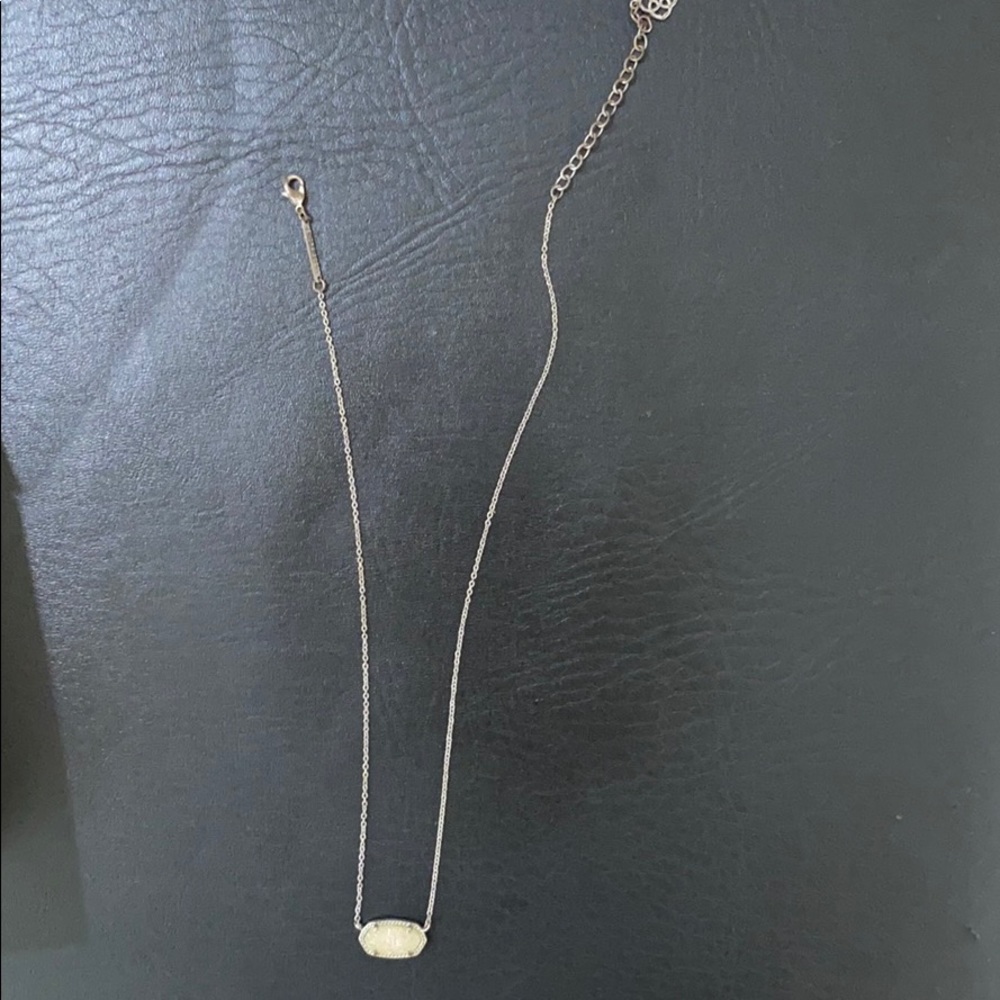 Kendra Scott Necklace